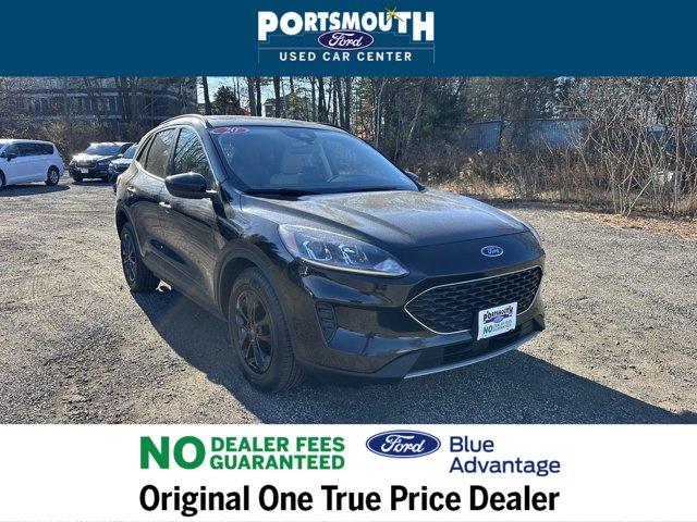 2020 ford escape se