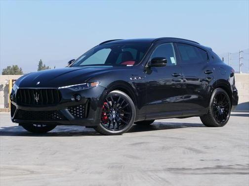 2022 maserati levante