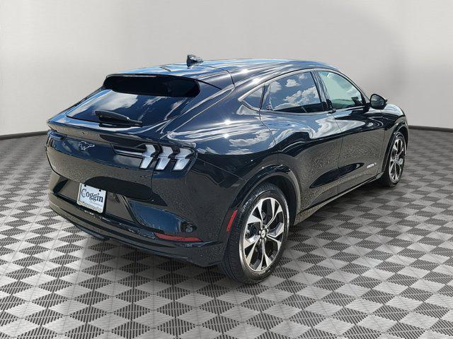 2022 ford mustang mach-e premium