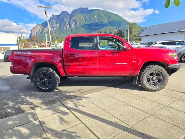 2017 toyota tacoma trd sport