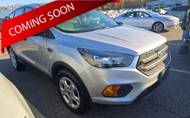 2019 ford escape s