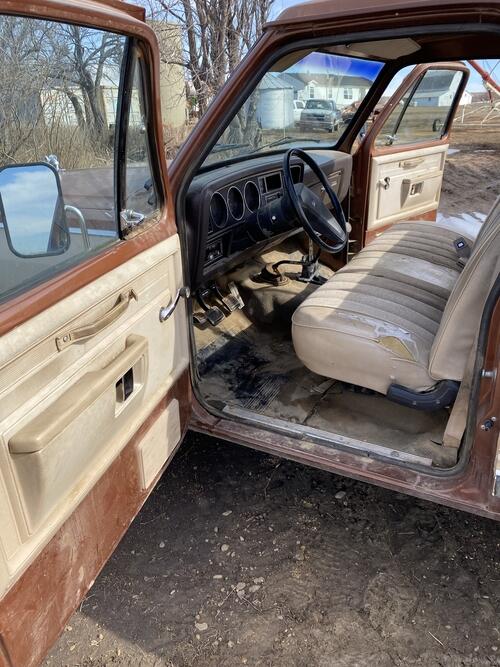 1984 dodge 1/2 ton prospector