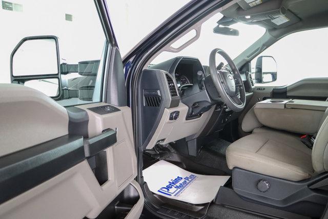 2022 ford f-350 xlt