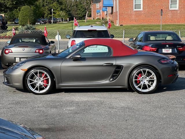 2021 porsche 718 boxster s