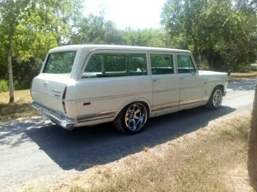1971 international travelall wagon suburban statationwagon chevy v8 th400 auto