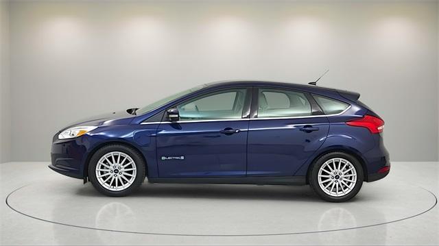 2017 ford focus electric base