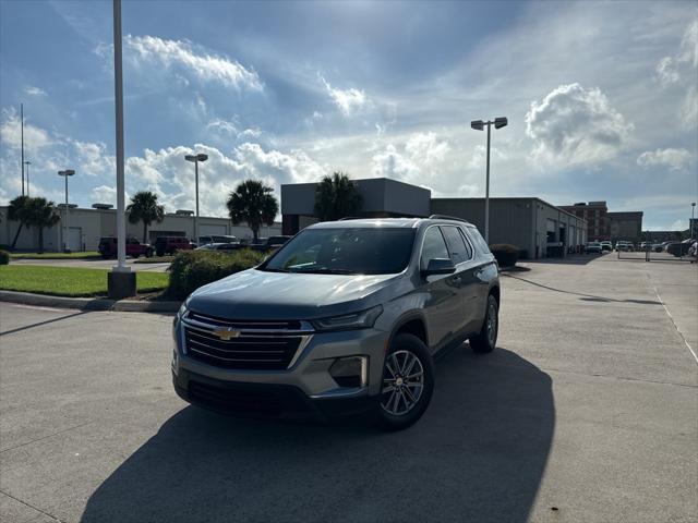 2023 chevrolet traverse lt cloth
