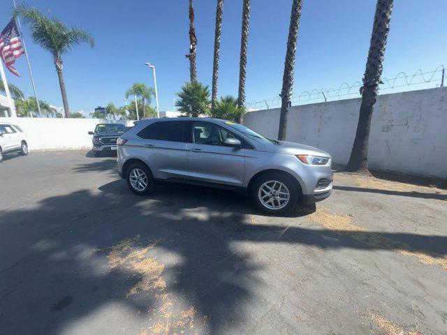 2022 ford edge sel
