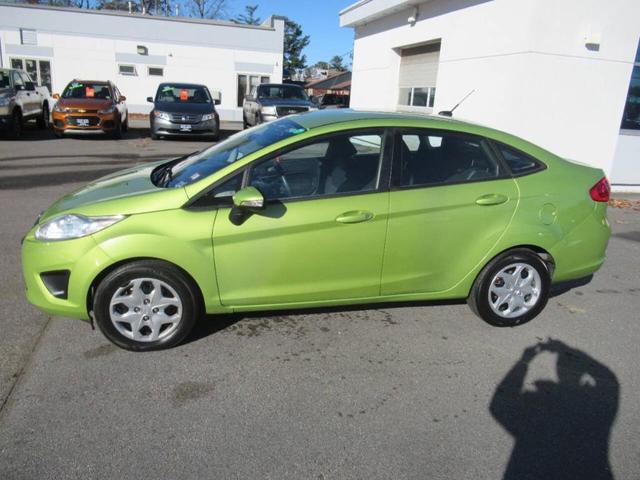 2013 ford fiesta se