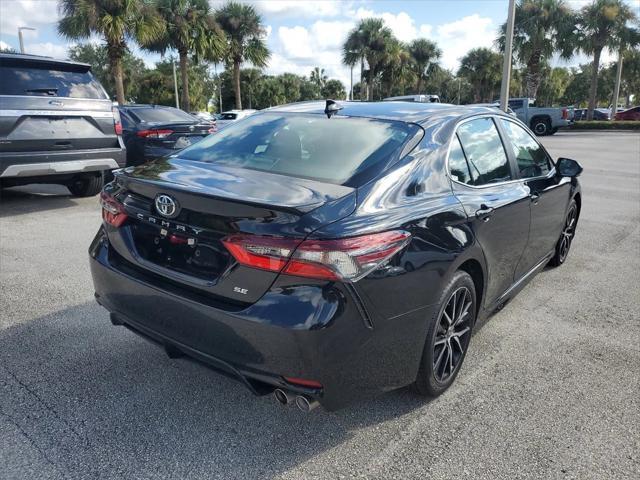 2023 toyota camry se