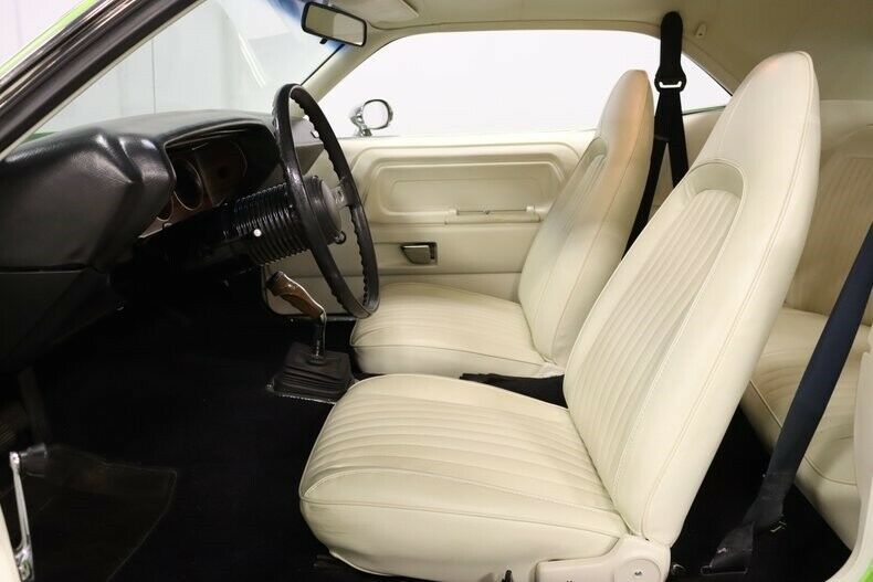 beautifully restored! 440 six pack, 3 speed man, ps/b w/ frt disc, sublime green