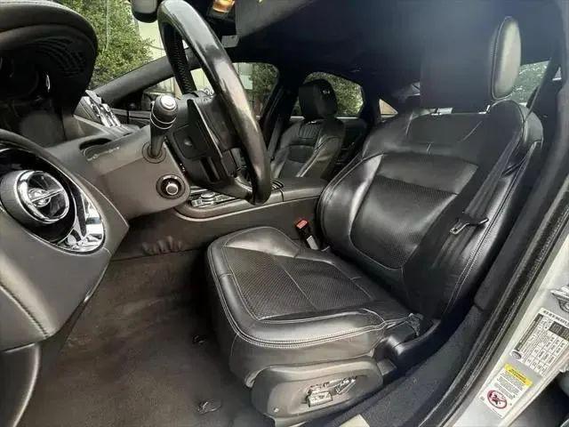 2015 jaguar xj base