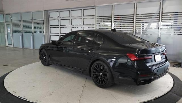 2022 bmw 740 i