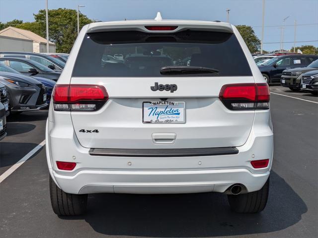 2021 jeep grand cherokee laredo