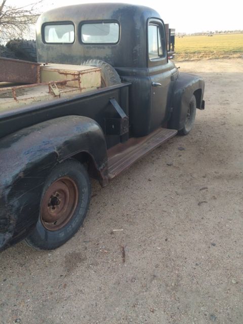 1952 international l110 rust free!!