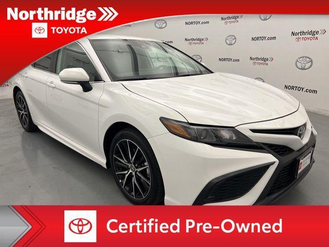 2024 toyota camry se