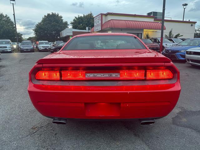 2010 dodge challenger r/t