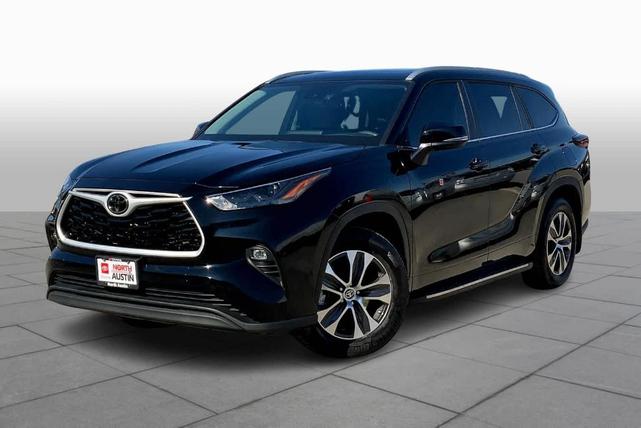 2024 toyota highlander xle