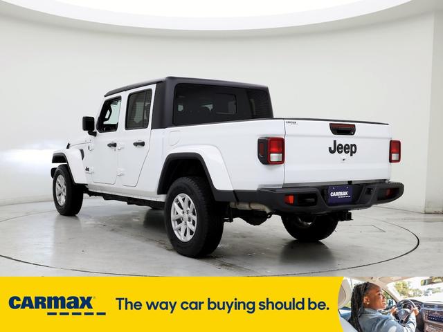 2023 jeep gladiator sport s
