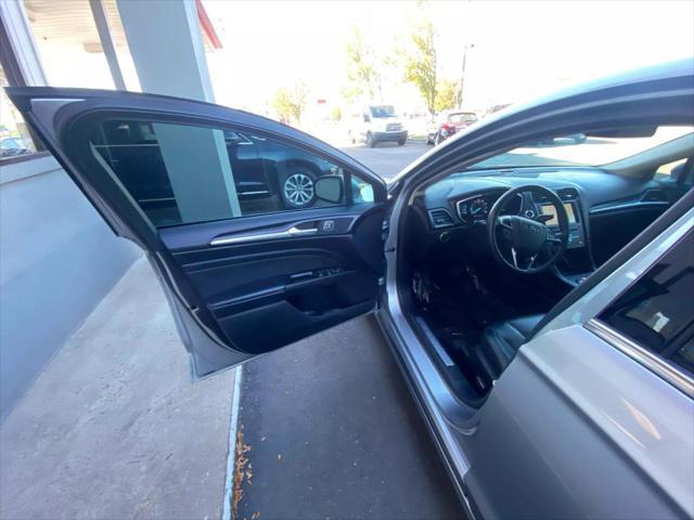 2020 ford fusion titanium