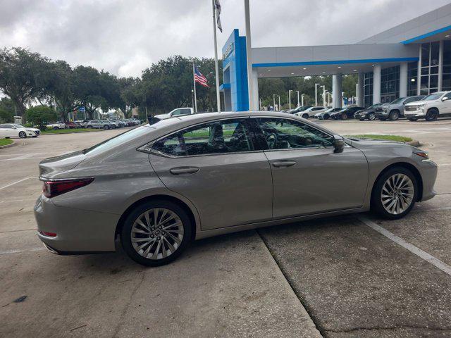 2021 lexus es 350 ultra luxury