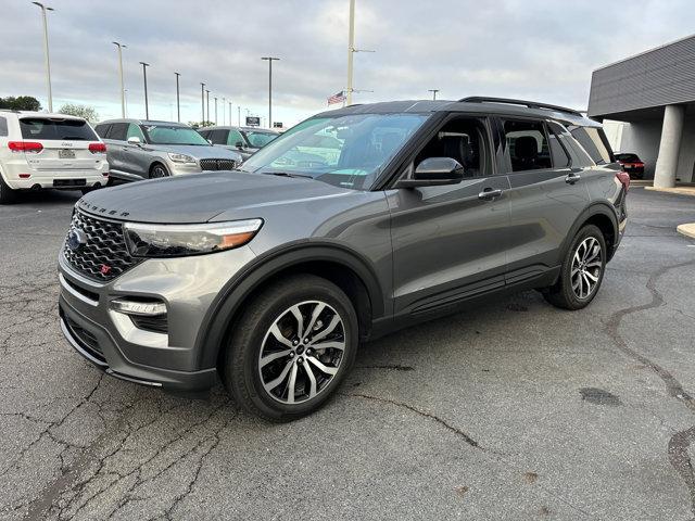 2022 ford explorer st