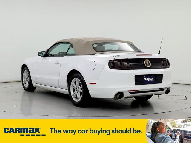2014 ford mustang