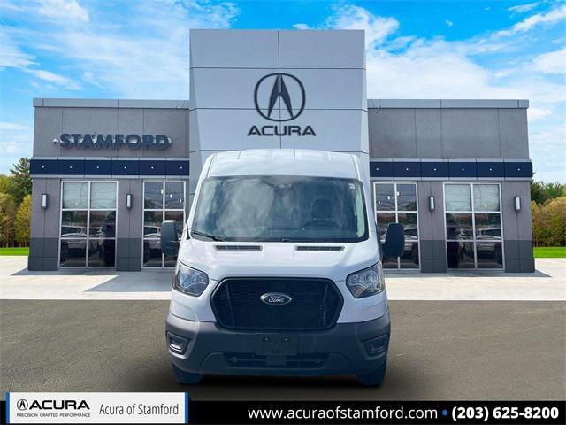 2023 ford transit-250 base