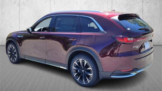 2024 Mazda CX-90 premium