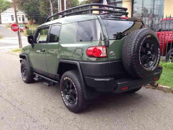 2011 toyota fj cruiser trail teams special edition in great neck, ny