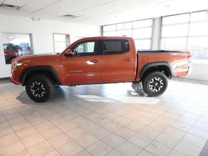 2016 toyota tacoma trd off-road 4x4 trd off-road 4dr double cab 5.0 ft sb 6m for sale in hutchinson, kansas