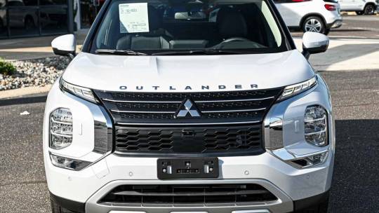 2024 Mitsubishi Outlander