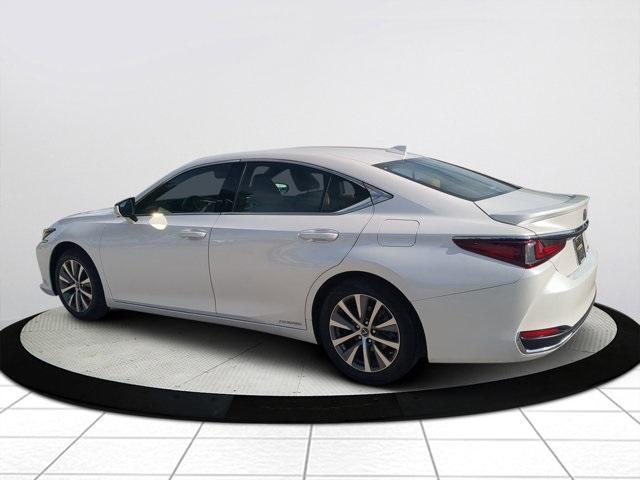 2021 lexus es 300h 300h