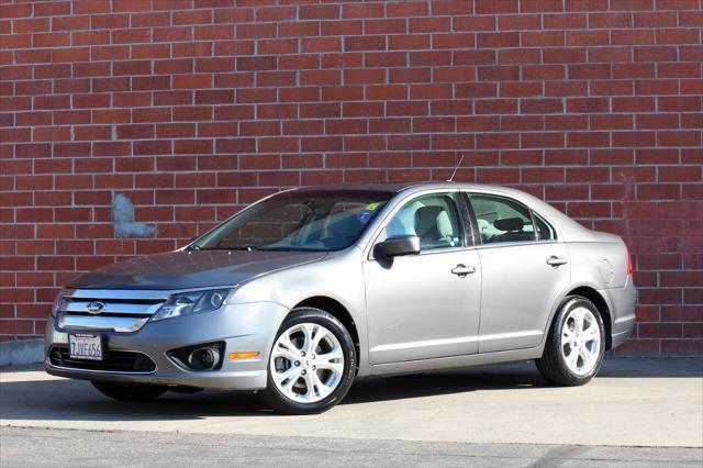 2012 ford fusion se