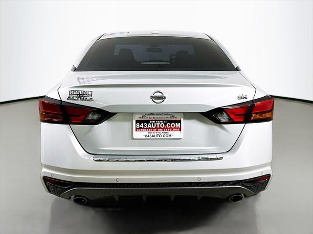 2022 nissan altima sr fwd