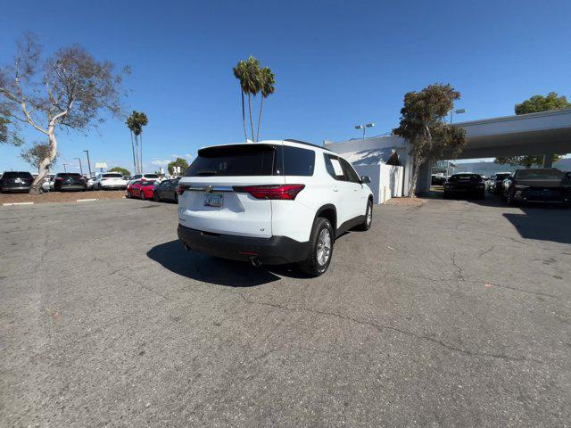 2023 chevrolet traverse lt cloth
