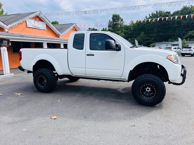 2017 nissan frontier sv-i4