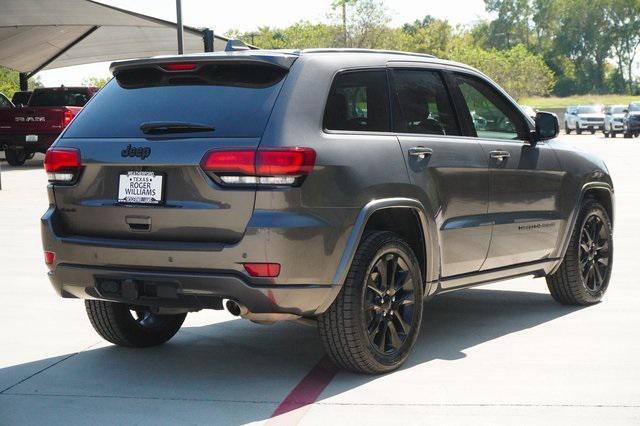 2021 jeep grand cherokee laredo