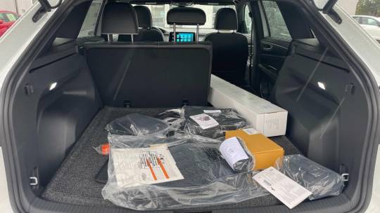 2024 Volkswagen Atlas Cross Sport