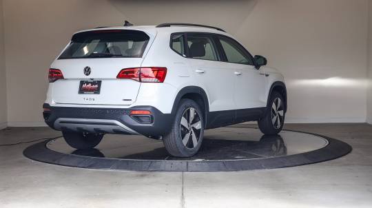 2024 Volkswagen Taos