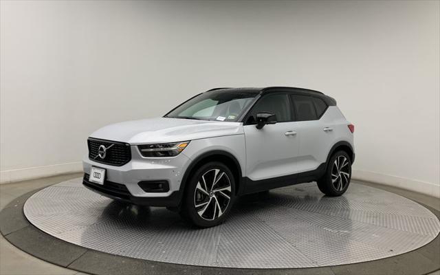 2021 volvo xc40 t5 r-design
