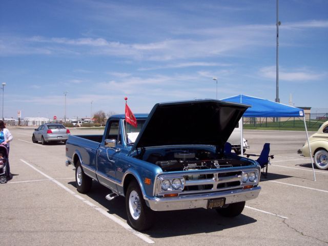 1968 gmc 1500 custom camper pickup