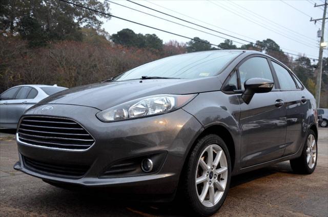 2017 ford fiesta se