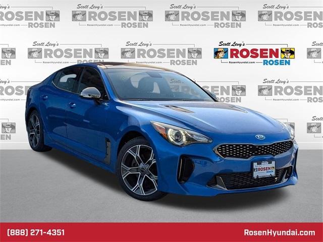 2021 kia stinger gt-line