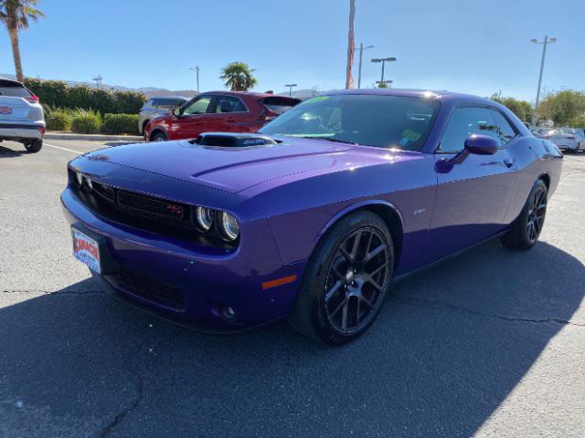 2016 dodge challenger r/t