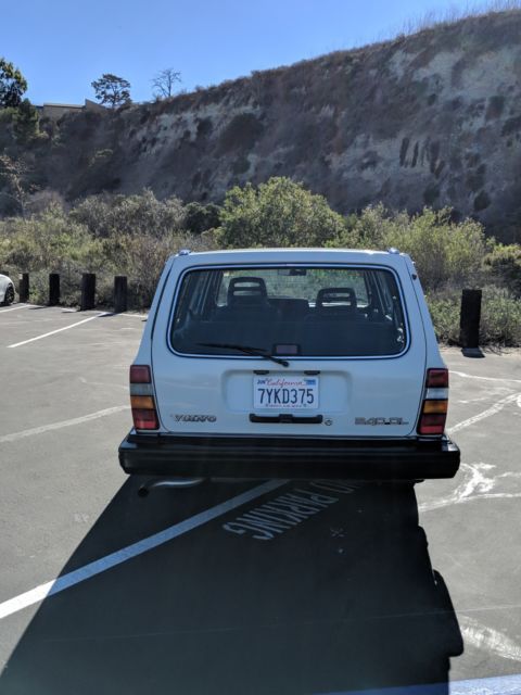 1986 volvo 240 dl wagon - no reserve auction