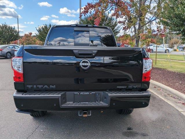 2024 nissan titan sv
