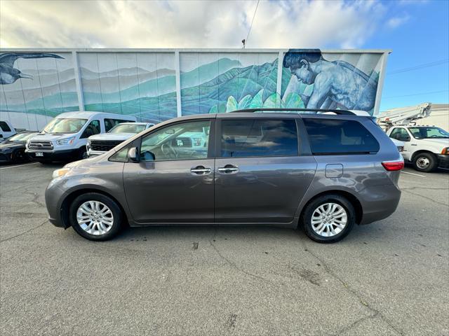 2015 toyota sienna xle premium