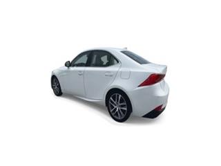 2020 Lexus IS base