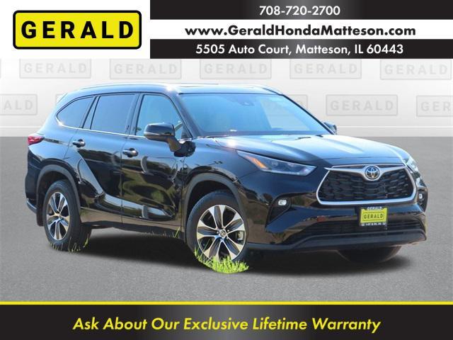 2021 toyota highlander xle